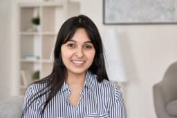 ZAINAB AKHTAR